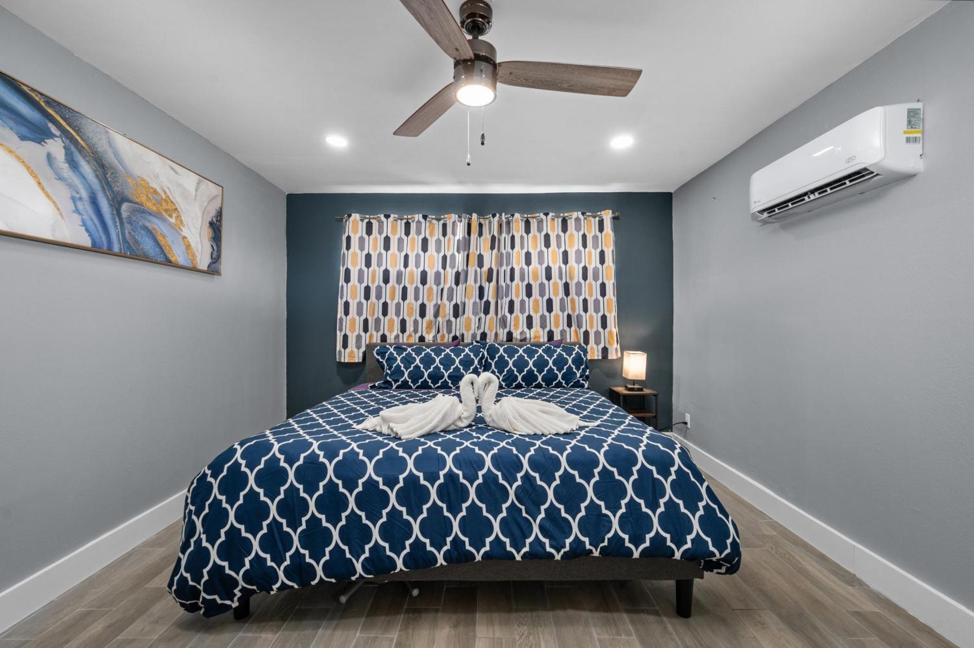 Comfortable 2Br Uptown Escape With Free Park Houston Exterior foto